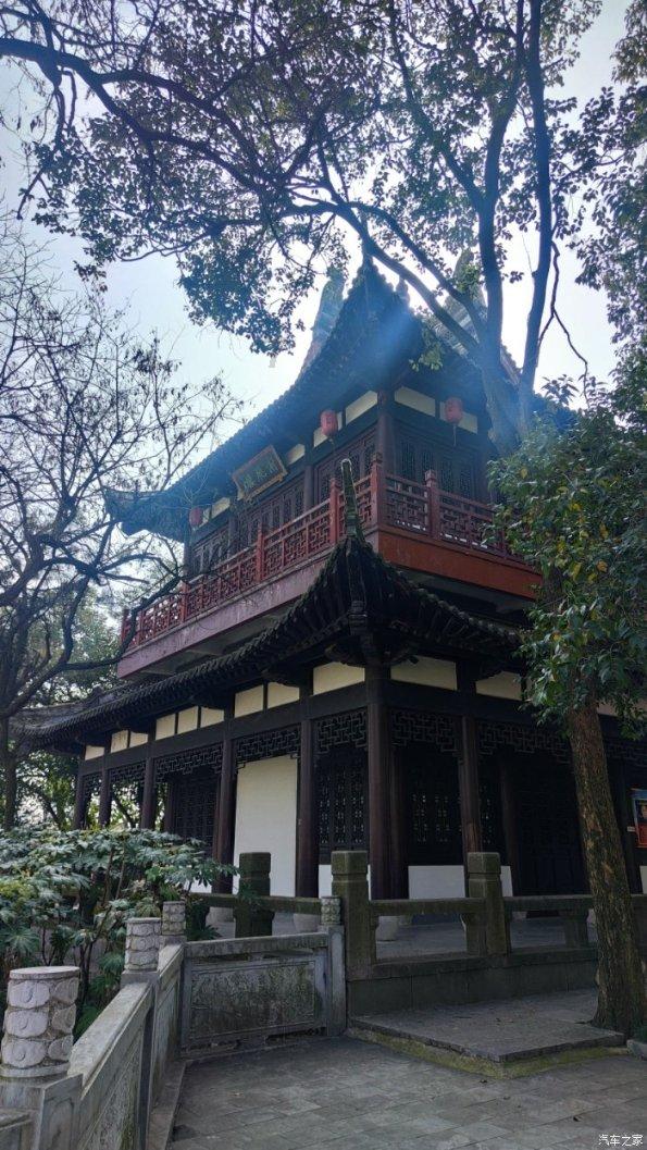 住兰州哪里离中卫近点